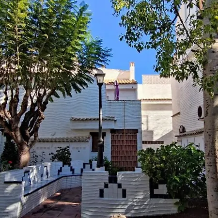 Prázdninový dům Townhouse With Bbq And Pools - Costa Hispania Puerto Marino